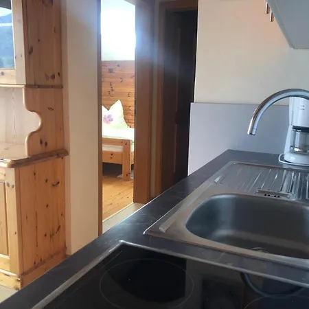Gastehaus Oblak Apartamento *